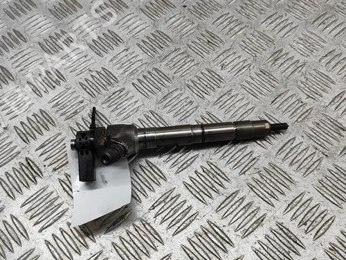 injector-vw-passat-b8-variant-3g5-cb5-2014-28565132 main image