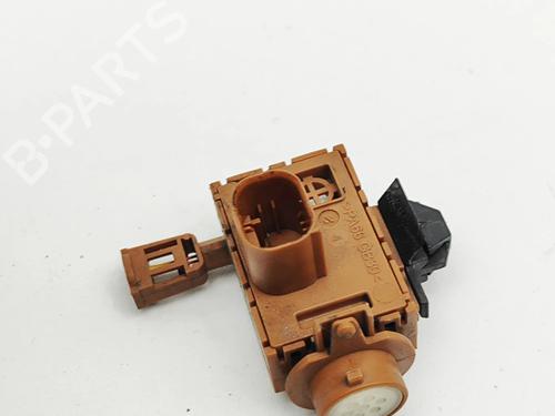 Electronic sensor VW ARTEON (3H7, 3H8) 2.0 TSI | BP38960939M84 - Image 3