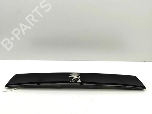 Used Tailgate trim Tailgate trim PEUGEOT 508 SW II (FC_, FJ_, F4_) 1.5 BlueHDi 130 (131 hp) 33389603 33389603