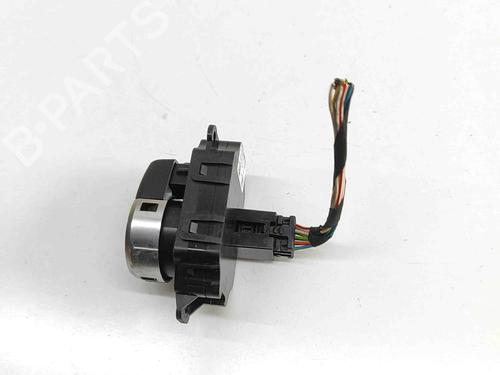 Switch BMW X3 (F25) xDrive 20 d | BP29310525I30 