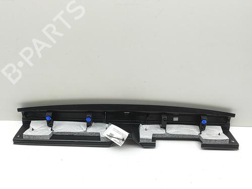 Tailgate trim PEUGEOT 3008 II SUV (MC_, MR_, MJ_, M4_) Hybrid 180 (M4DGLU) | BP30189847C151