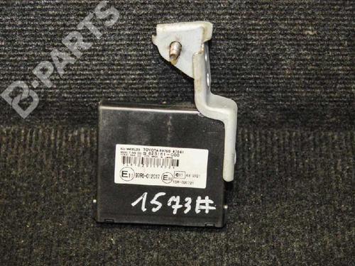Elektronisk modul TOYOTA PRIUS Liftback (_W2_) 1.5 Hybrid (NHW2_) (113 hp) 7733565