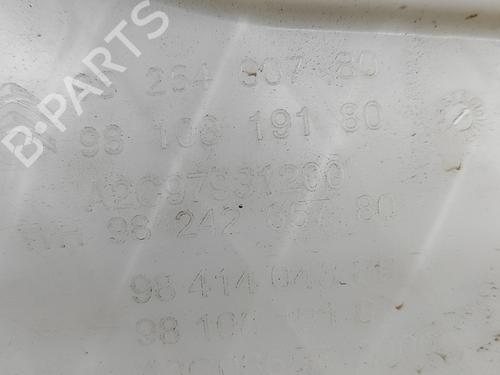 Windscreen washer tank PEUGEOT 5008 II (MC_, MJ_, MR_, M4_) 1.5 BlueHDi 130 (MCYHZJ, MCYHZR, MCYHZX) | BP28676442C113