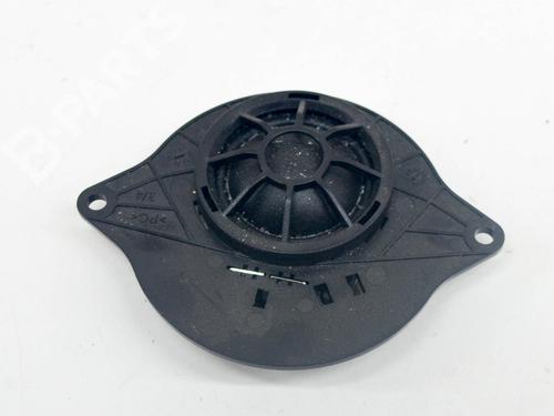 speakers-audi-a4-b9-8w2-8wc-14-tfsi-audi-8w0035399-90320000408-2015-8838460 main image