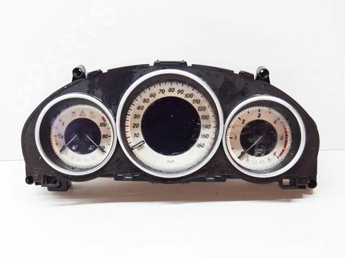 Used Instrument cluster Instrument cluster MERCEDES-BENZ E-CLASS (W212) E 220 BlueTEC (212.001) (177 hp) 6925220 6925220