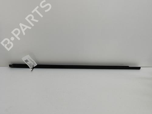 Used Door moulding trim VW GOLF VII (5G1, BQ1, BE1, BE2) e-Golf (136 hp) 19937363