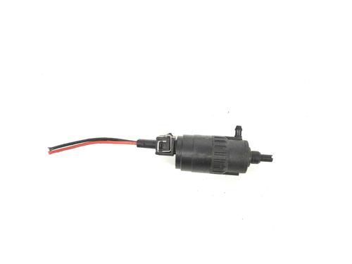Used Washer pump ALFA ROMEO GIULIA (952_) 2.2 D (952AEM250, 952AEA250) (150 hp) 30221454