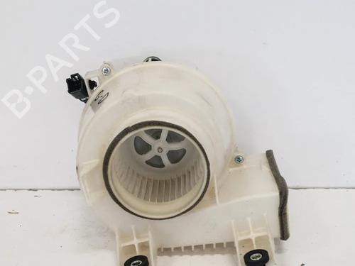 Used Heater blower motor Heater blower motor TOYOTA RAV 4 IV (_A4_) 2.5 Hybrid 4WD (AVA44, AVA44_) (197 hp) 8827663 8827663