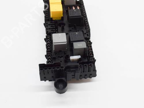 Used Fuse box MERCEDES-BENZ SPRINTER 3,5-t Van (B907, B910) 315 CDI RWD (907.631, 907.633, 907.635, 907.637) (150 hp) 27759431