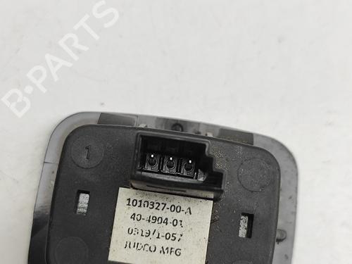 Switch TESLA MODEL S (5YJS) P100D AWD | BP30394411I30