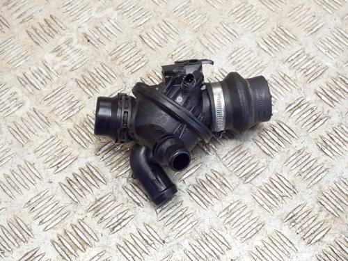 Used Thermostat housing BMW 5 (F10) 535 i (306 hp) 14640913
