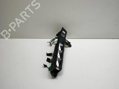 Used Right front window switch Right front window switch DS DS 7 Crossback (J4_, JR_, JC_) 1.6 PureTech 225 (J45GCR, J45GGR) (224 hp) 40042928 40042928