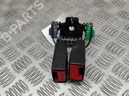 seat-buckle-jaguar-i-pace-x590-2018-27782677 main image