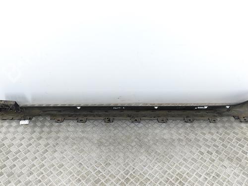 Right sideskirt PORSCHE TAYCAN Cross Turismo (Y1B) 4S Performance Battery Plus (Y1BDB1) | BP27770652C114 