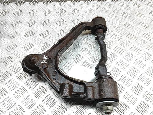 Querlenker links vorne TOYOTA HIACE IV Bus (__H1_, __H2_) 2.7 (RCH13, RCH23) | BP22620667M12 