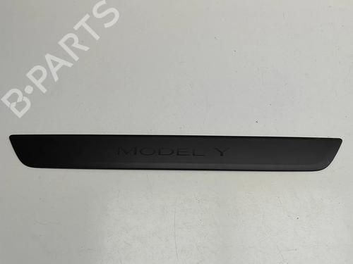 Used Step TESLA MODEL Y (5YJY) Long Range All-wheel Drive (514 hp) 30885414