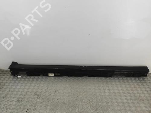 right-sideskirt-bmw-5-touring-f11-2009-2010-2011-2012-2013-2014-2015-2016-2017-36068142 main image