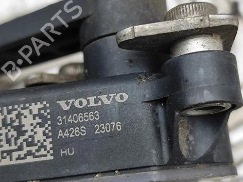 Electronic sensor VOLVO V60 II (225) B6 Mild-Hybrid AWD | BP31217452M84