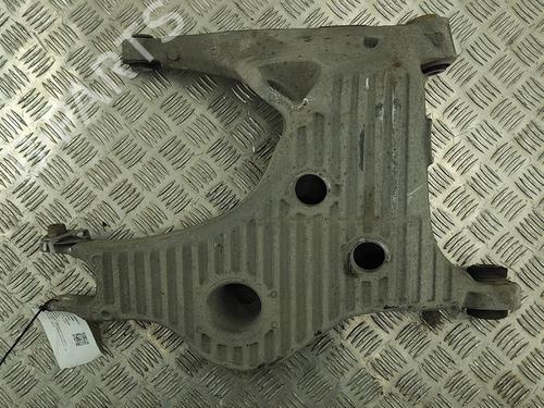 Used Right rear suspension arm LAND ROVER DISCOVERY V (L462) 3.0 D 4x4 (211 hp) 16271339