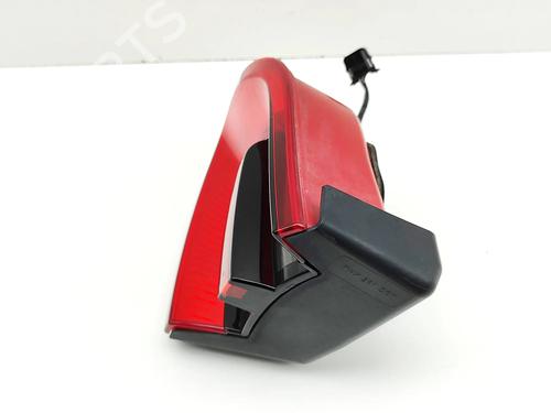 Right tailgate light PORSCHE MACAN (95B) 3.0 S | BP38018945C80 - Image 2