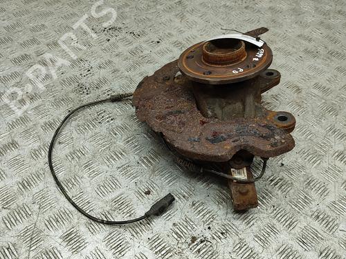 Used Right front steering knuckle Right front steering knuckle MERCEDES-BENZ VITO Van (W447) 114 CDI (447.601, 447.603, 447.605) (136 hp) 33381116 33381116