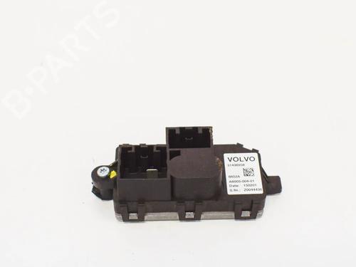 other-volvo-v40-hatchback-525-d2-31436958-2012-2013-2014-2015-2016-2017-2018-2019-14663916 main image