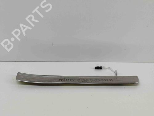 Used Step MERCEDES-BENZ S-CLASS (W222, V222, X222) S 300 BlueTEC Hybrid / h (222.004, 222.104) (204 hp) 30283728