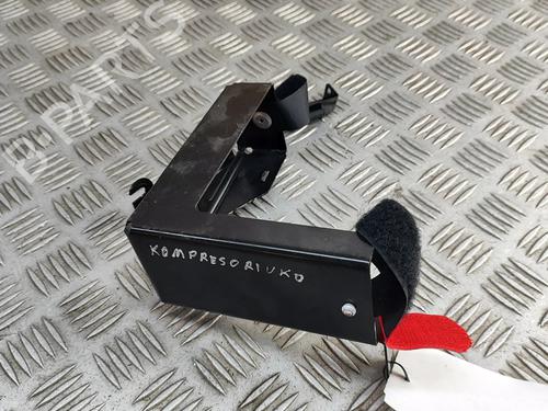 BP28433994O1 main image