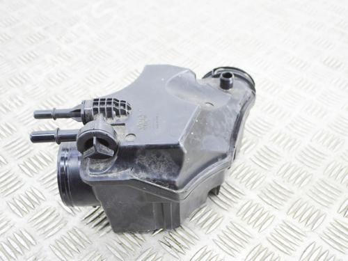 Used Pipe VOLVO XC40 (536) B4 Mild-Hybrid (197 hp) 27760396