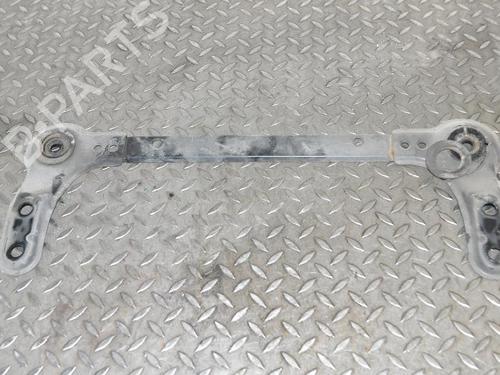 Used Subframe NISSAN X-TRAIL III (T32_, T32R, T32RR) 1.6 DIG-T (T32) (163 hp) 30208069