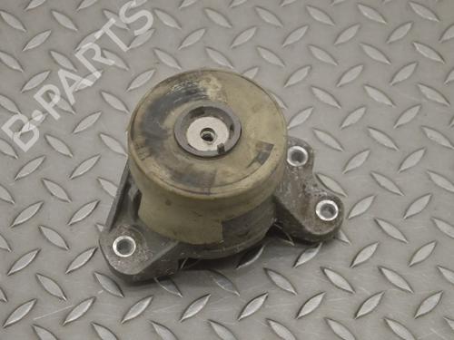 Used Engine mount Engine mount MERCEDES-BENZ GLC (X253) 250 d 4-matic (253.909) (204 hp) 30241505 30241505
