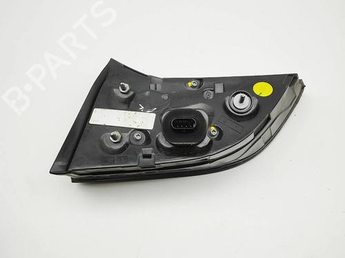 Left tailgate light TESLA MODEL Y (5YJY) Long Range All-wheel Drive | BP38782308C79 - Image 5