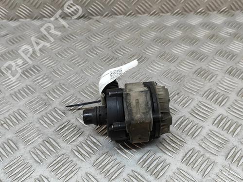 Used Auxiliary water pump Auxiliary water pump BMW 2 Active Tourer (F45) 225 xe Plug-in-Hybrid (224 hp) 20336979 20336979