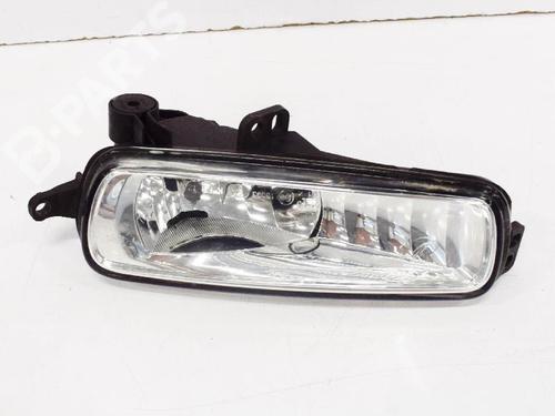 left-front-fog-light-ford-focus-iii-10-ecoboost-ford-f1eb-15a255-ab-90041445-2010-2011-2012-2013-2014-2015-2016-2017-2018-2019-2020-6754675 main image