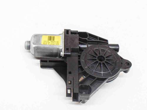 Moteur de lève-vitre arrière gauche VOLVO XC90 II (256) D5 AWD (224 hp) 6768755