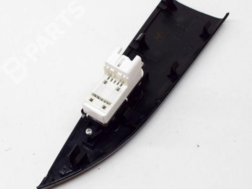 Venstre bagtil elrude kontakt MAZDA 6 Station Wagon (GY) 2.0 (GYEW) | BP8624897I29 
