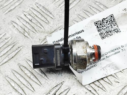 Electronic sensor JEEP GRAND CHEROKEE IV (WK, WK2) 3.0 CRD V6 4x4 | BP37030134M84 - Image 3