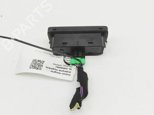 Switch VOLVO XC40 (536) T3 | BP39930469I30 - Image 3