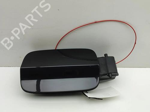 fuel-flap-audi-a3-limousine-8vs-8vm-2013-2014-2015-2016-2017-2018-2019-2020-2021-27270540 main image