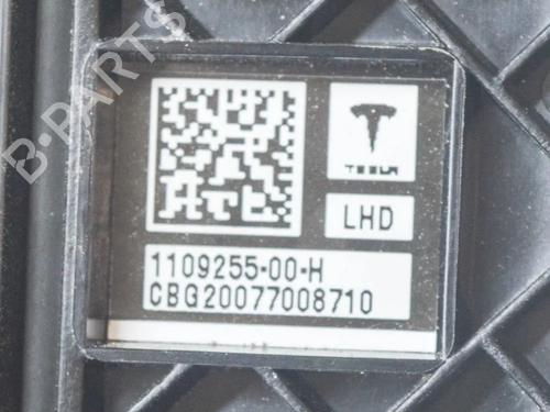 Andre TESLA MODEL 3 (5YJ3) EV AWD | BP27751492O1