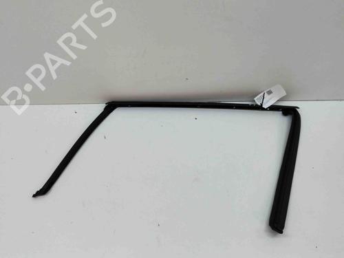 Used Door moulding trim JAGUAR F-PACE (X761) 2.0 TD4 AWD (180 hp) 17865194