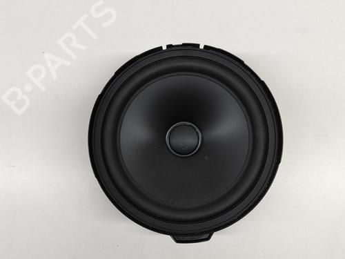 Used Speaker MERCEDES-BENZ CLA Coupe (C117) CLA 180 (117.342) (122 hp) 16711205