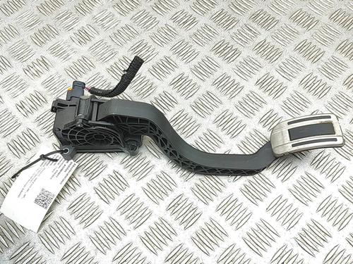 pedal-peugeot-3008-ii-suv-mc_-mr_-mj_-m4_-2016-30178354 main image