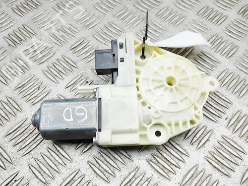 Used Right rear window motor Right rear window motor PORSCHE PANAMERA (970) 3.0 S E-Hybrid (416 hp) 39472743 39472743