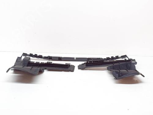 Grille MERCEDES-BENZ B-CLASS Sports Tourer (W245) B 180 CDI (245.207) | BP14622719C40 