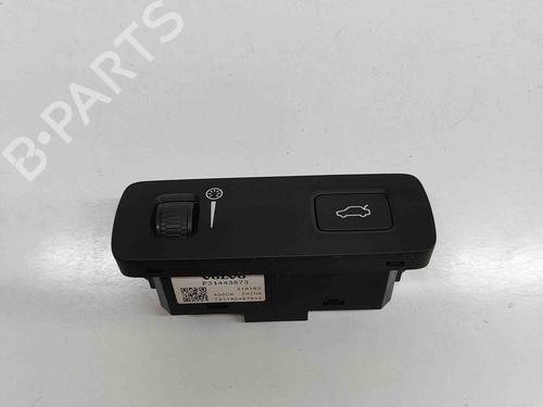 Switch VOLVO V60 II (225) B6 Mild-Hybrid AWD | BP29459335I30 