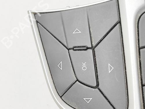 Steering wheel controls JEEP COMPASS (MP, M6, MV, M7) 1.3 HYBRID 4X4 | BP30544599E15