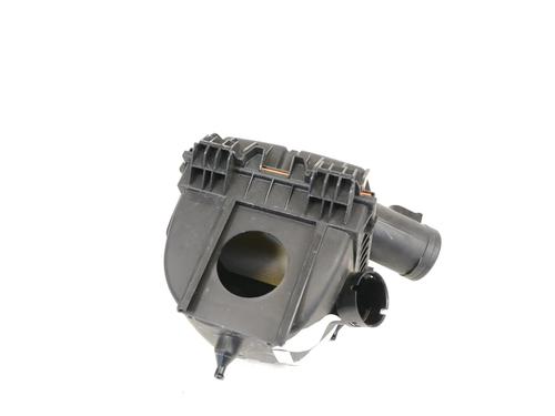 Used Air filter box BMW i8 (I12) hybrid (231 hp) 30208557