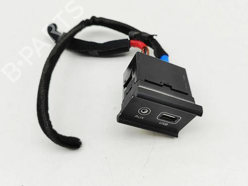 Used Electronic module Electronic module KIA OPTIMA Sportswagon (JF) 1.6 CRDi (136 hp) 35984304 35984304