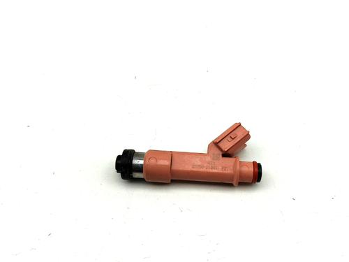 Used Injector Injector TOYOTA YARIS (_P13_) 1.5 Hybrid (NHP130_) (101 hp) 32238904 32238904